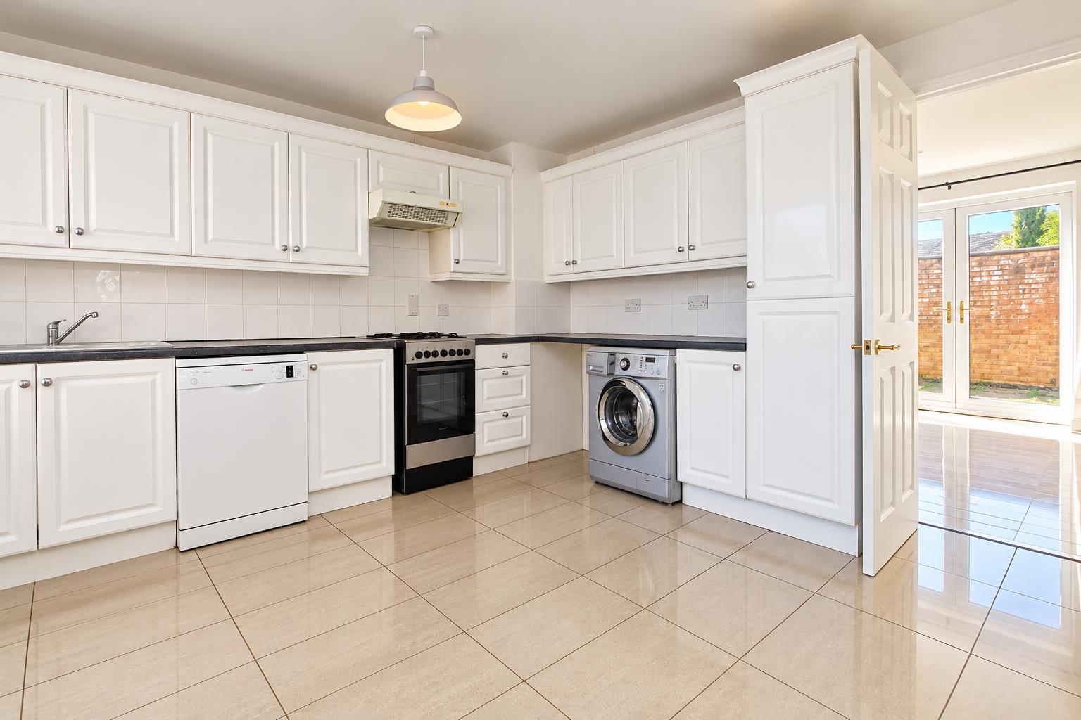 Carlina Place, Conniburrow, Milton Keynes